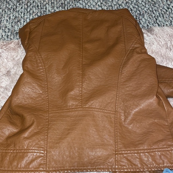 Brown Jacket - Picture 3 of 4
